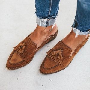 MI.IM HANDMADE TASSEL STUDDED LOAFERS